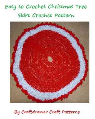 Easy To Crochet Christmas Tree Skirt Pattern An Easy To Crochet Tree Skirt Pattern Plus A Tree Skirt With Holly Leaves Pattern