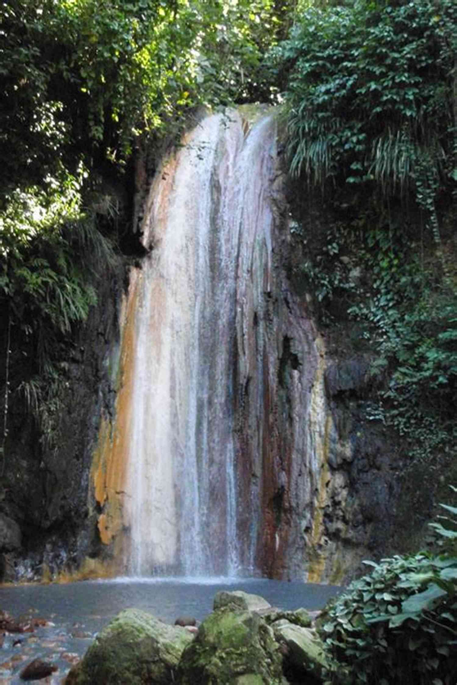 Caribbean Waterfalls Majestic Waterfalls Surrounded By Lush Tropical Flora The Trip Of A Lifetime (Caribbean 3)