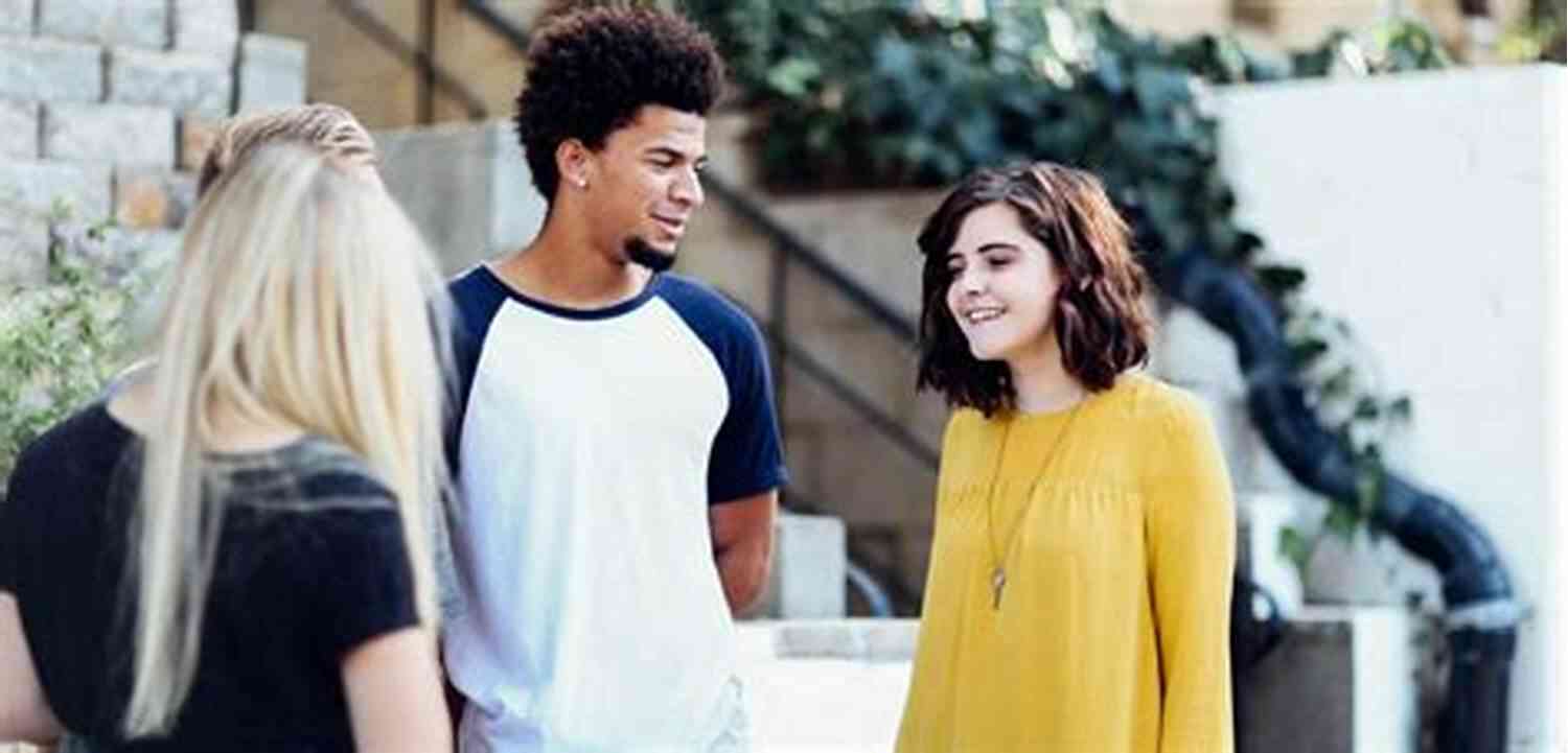 Illustration Of A Couple Avoiding Assumptions In Communication Communication For Couples : Six Simple Steps To Building Better Communication Skills With Your Partner