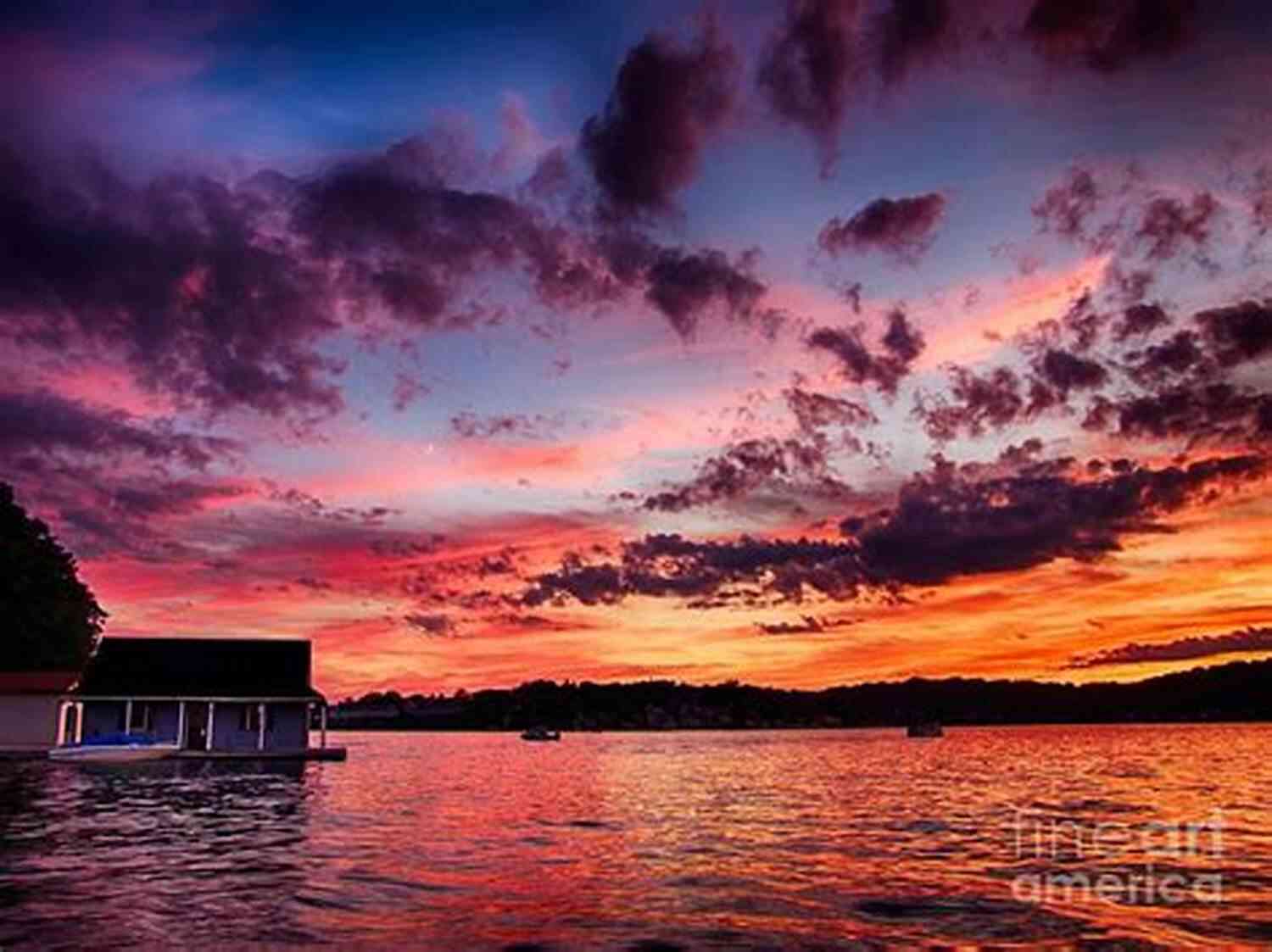 Lake Hopatcong With Colorful Sunset Black BassWhere To Catch Them In Quantity Within An Hours Ride From New York