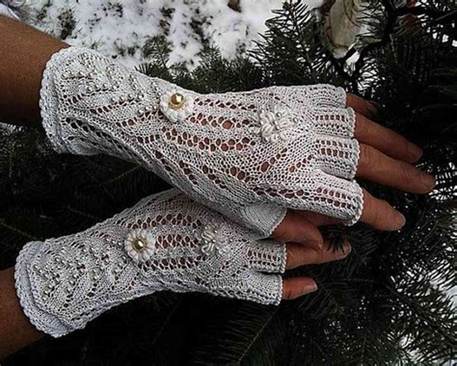 Vintage Victorian Fingerless Gloves Mittens Knitting Pattern Vintage Victorian Fingerlass Gloves Mittens Knitting Pattern